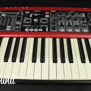 Nord Electro 5 HP 73 keys Synthesizer in Excellent Condition w-Soft Case