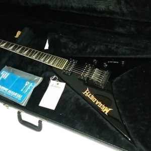 Buy_cheap_Jackson_USA_King-V_KV1_Dave_Mustaine_Megadeth_online-removebg-preview (1)